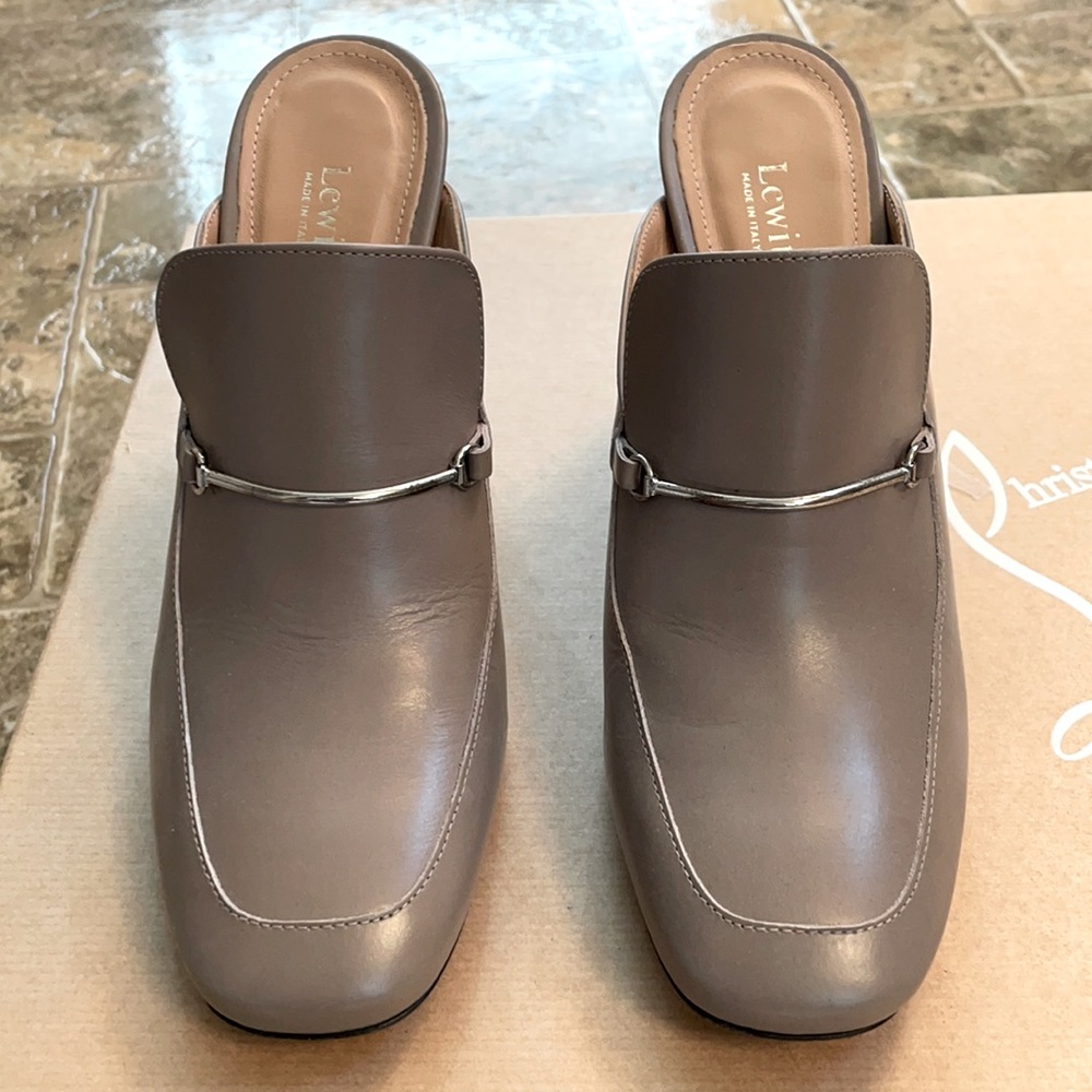 Lewit mule sandal